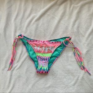 String tie bikini bottom